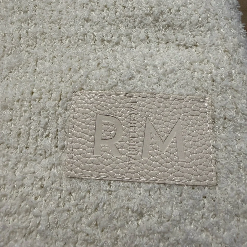 NWT Rachel Miriam Cloud Blanket 40 x 50 Soft Boucle Throw